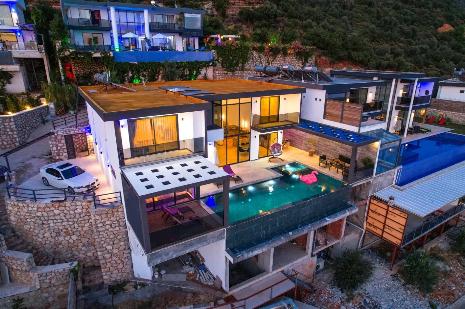 Изображение виллы 13