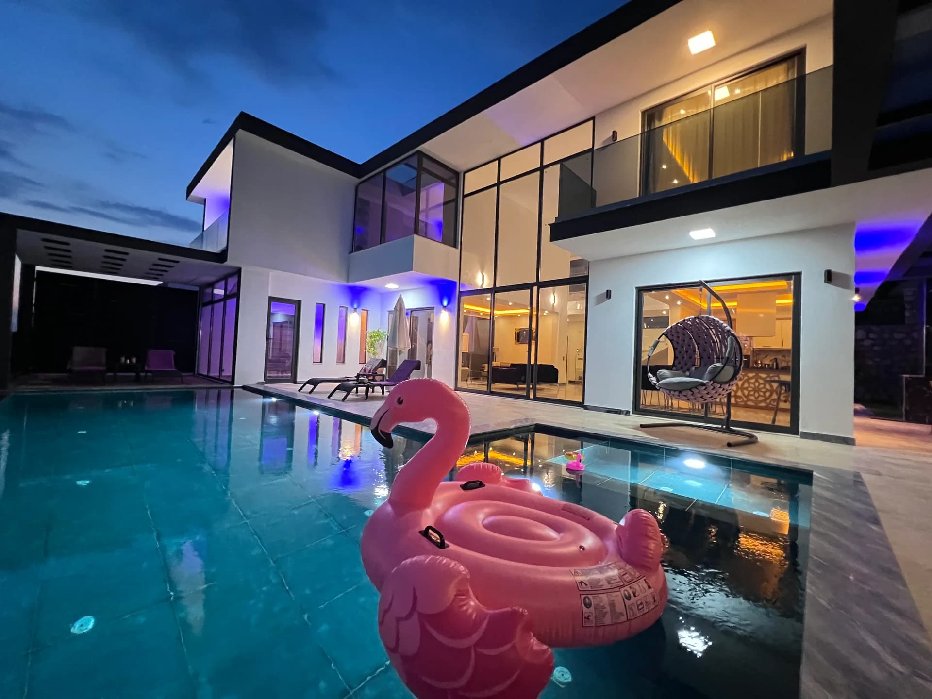 Изображение виллы 16