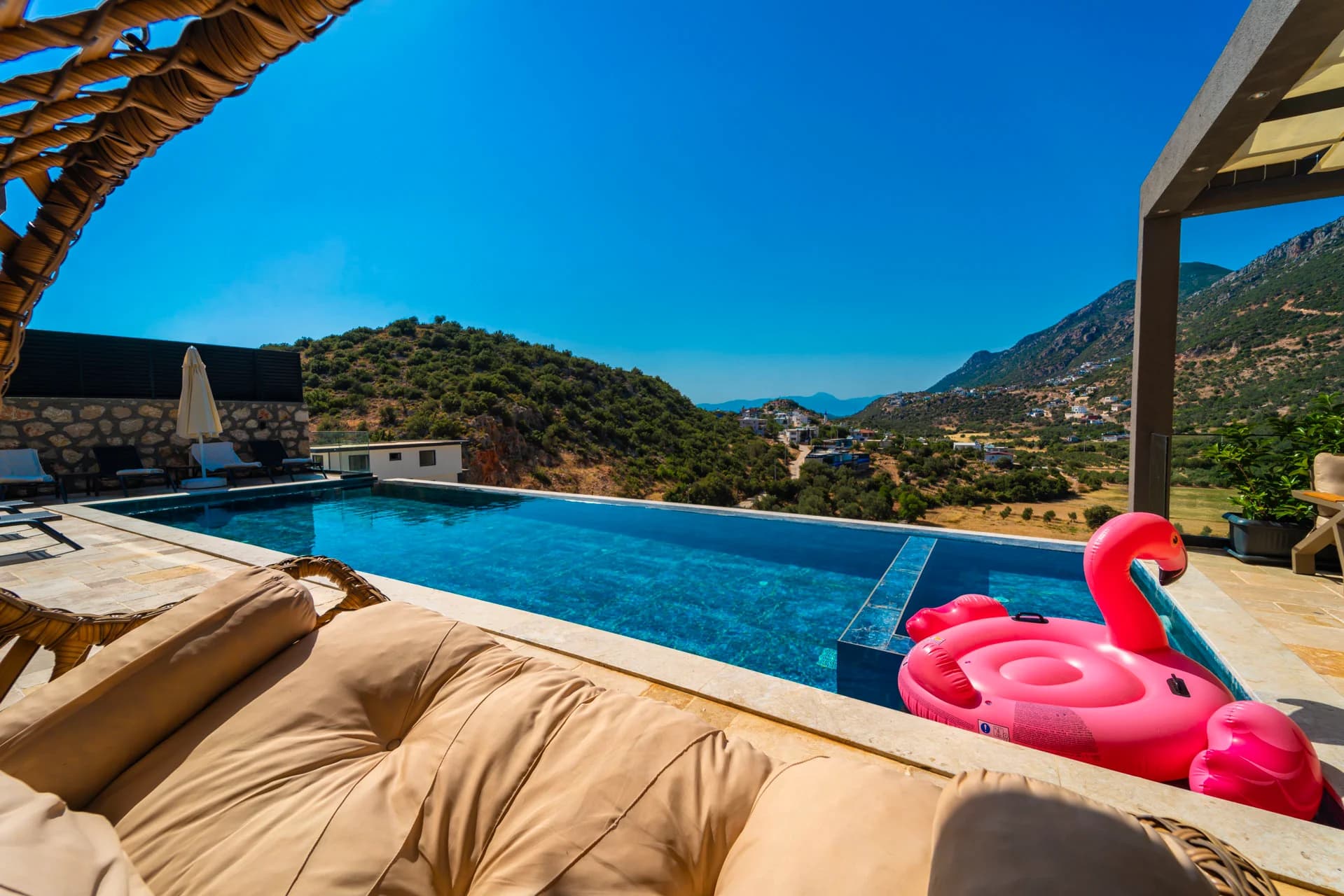 Изображение виллы 37