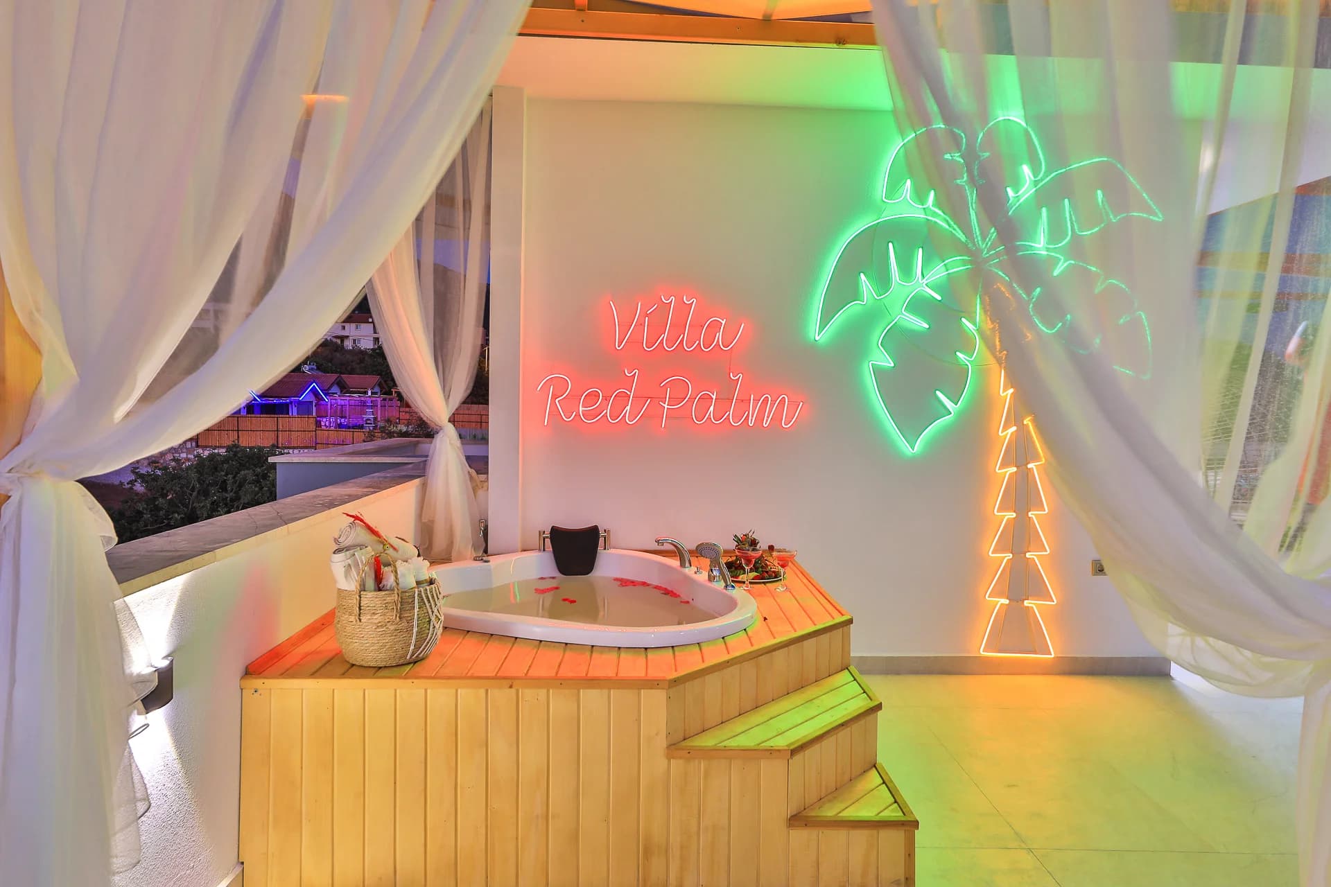 Изображение виллы 14