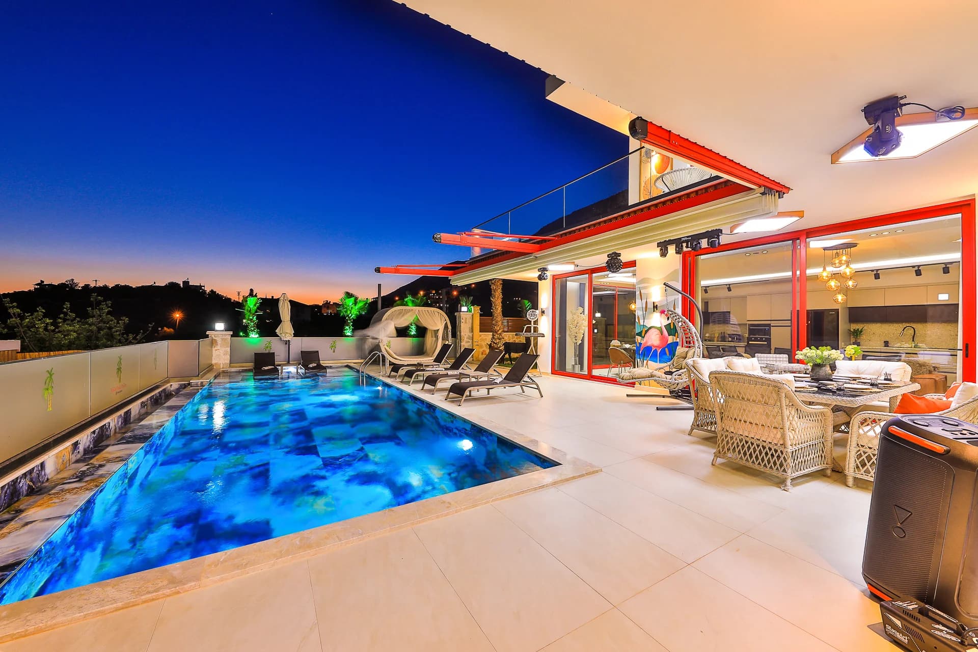 Изображение виллы 18