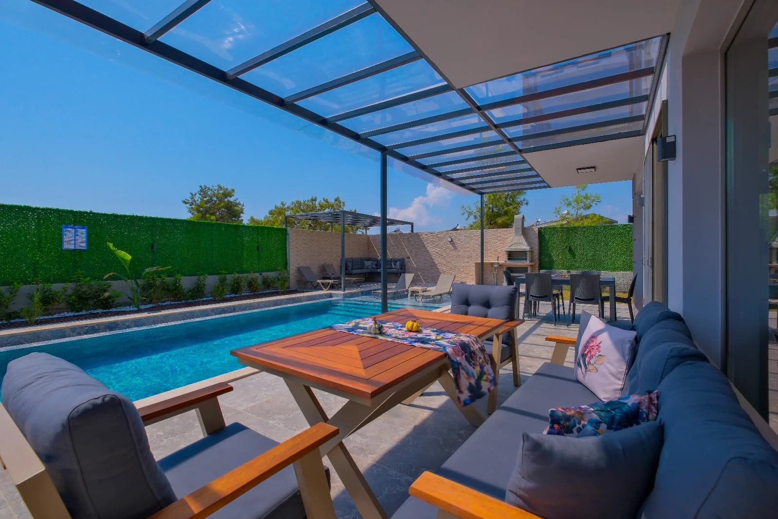 Изображение виллы 8