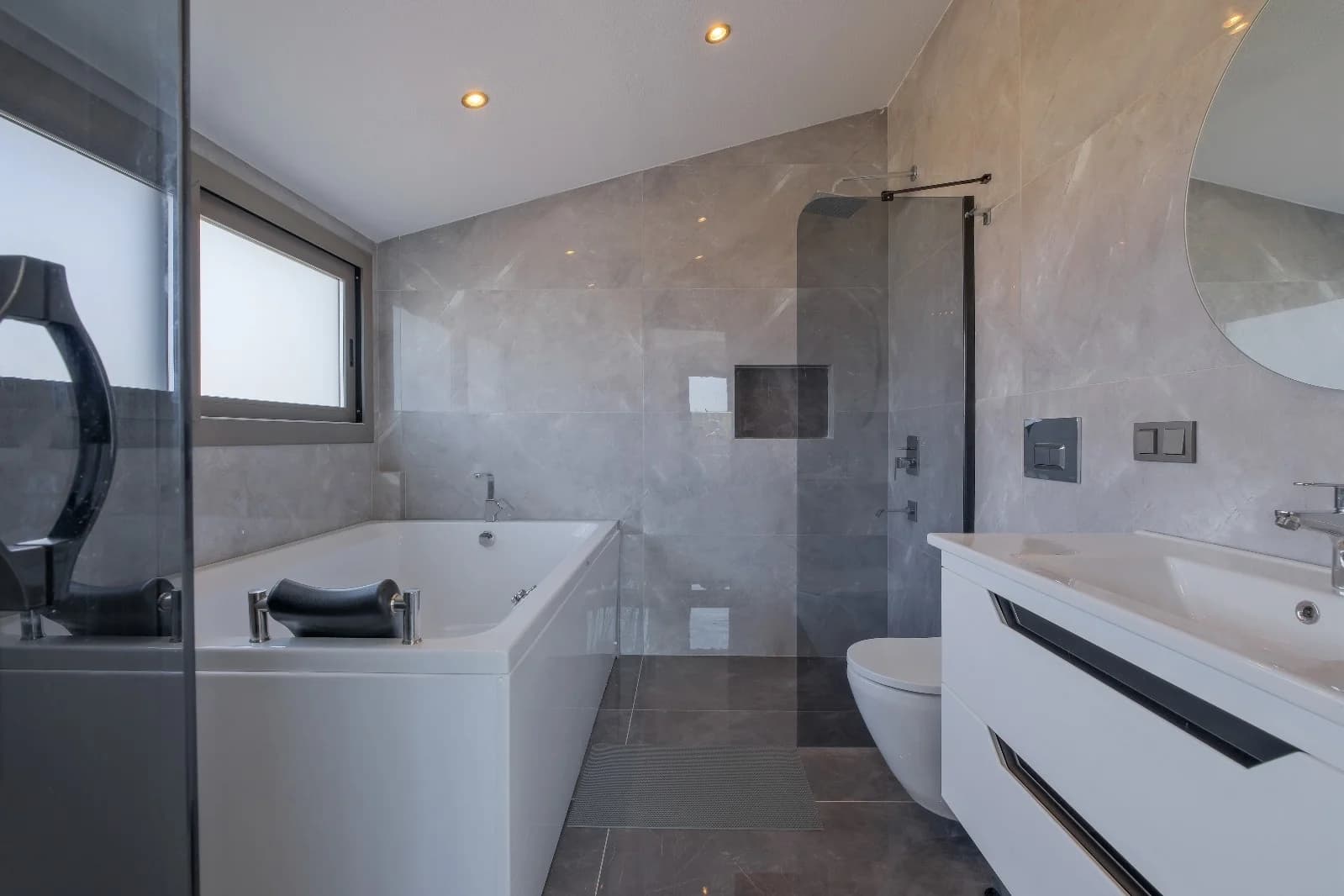 Изображение виллы 17