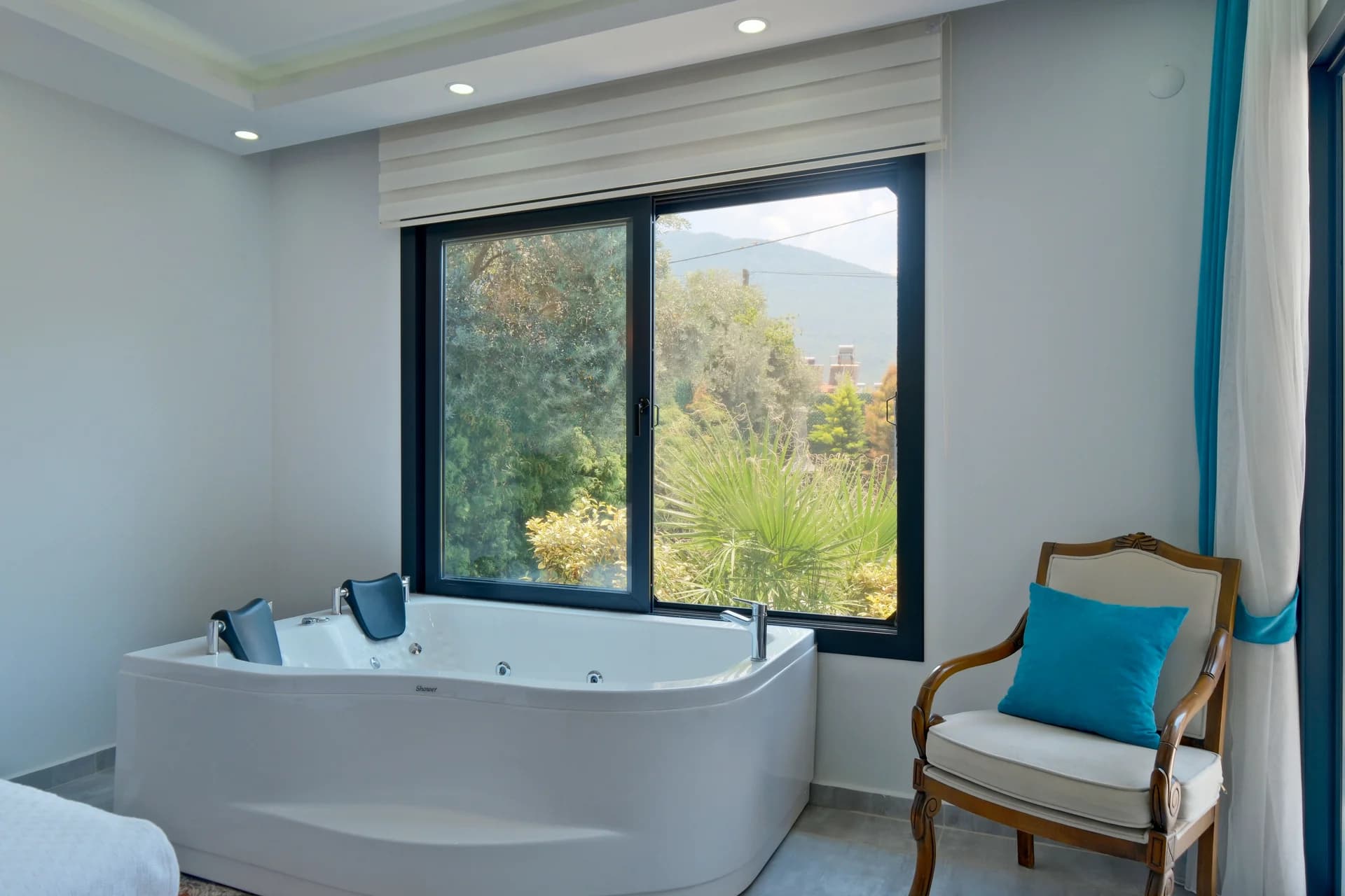 Изображение виллы 42