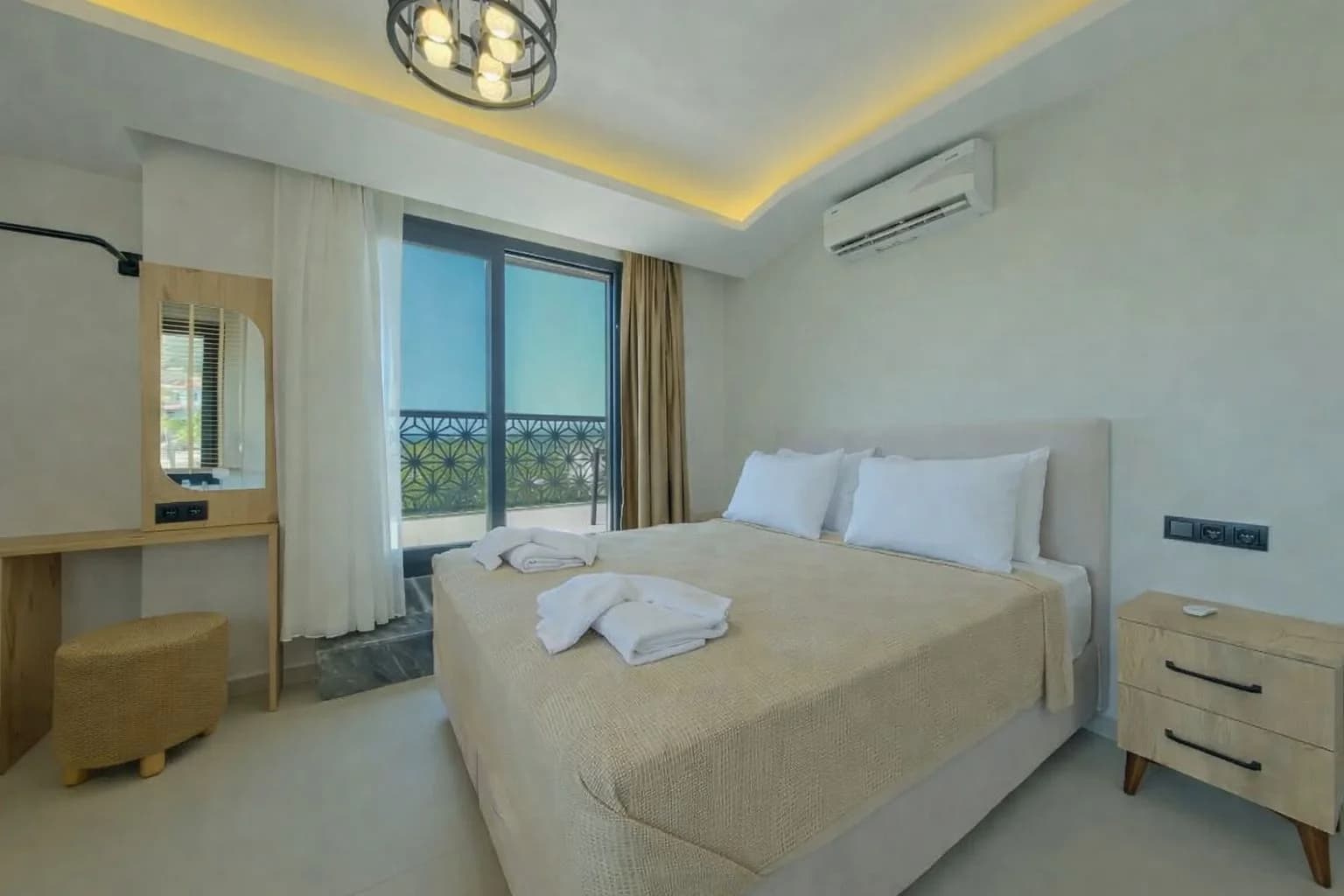 Изображение виллы 24