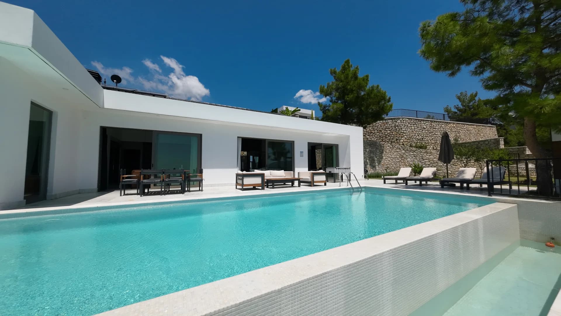 Изображение виллы 2