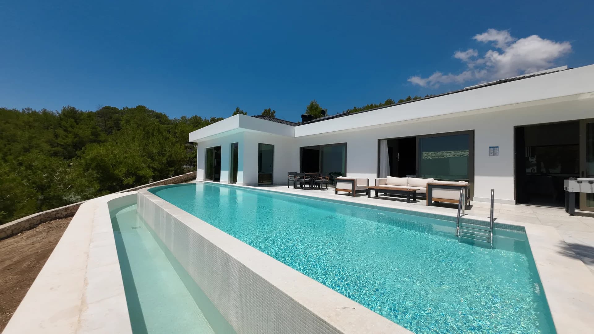 Изображение виллы 3