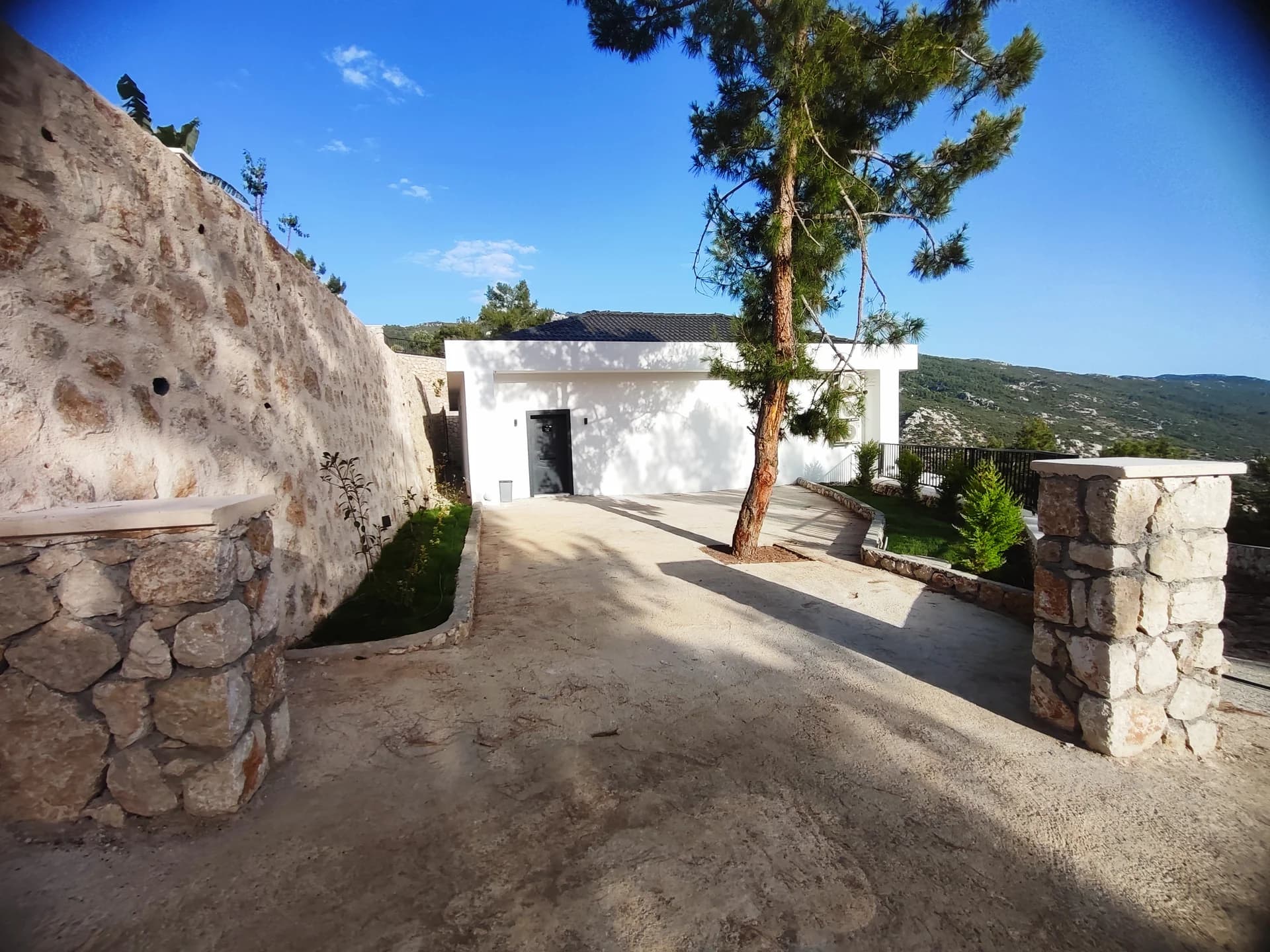 Изображение виллы 13