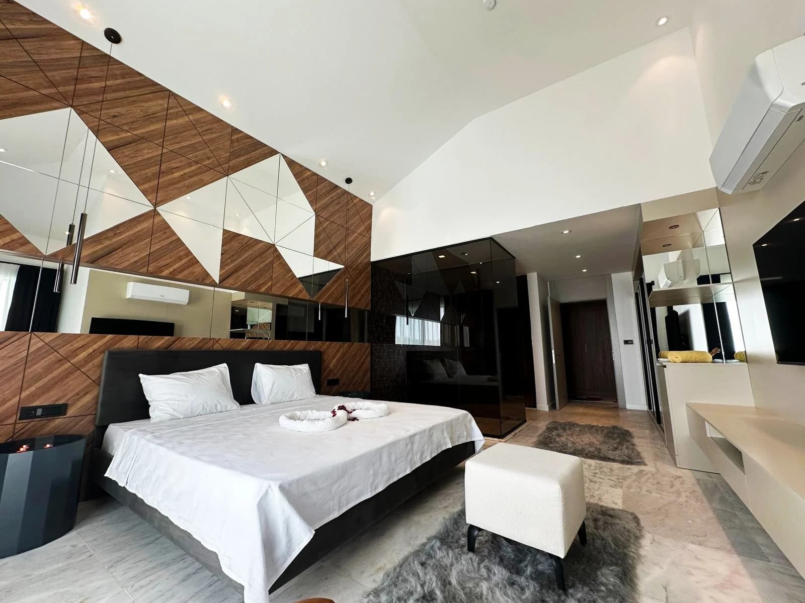 Изображение виллы 33