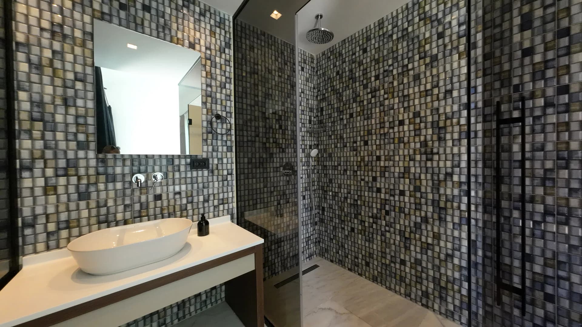 Изображение виллы 42