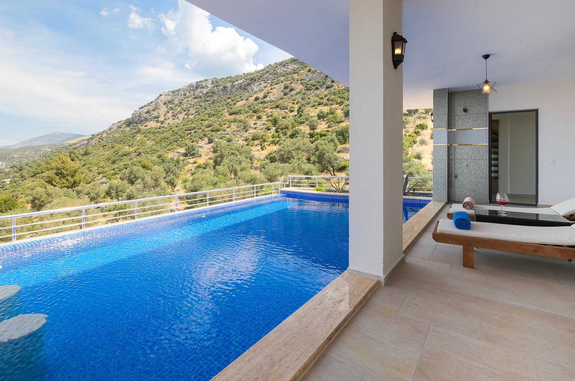 Изображение виллы 18