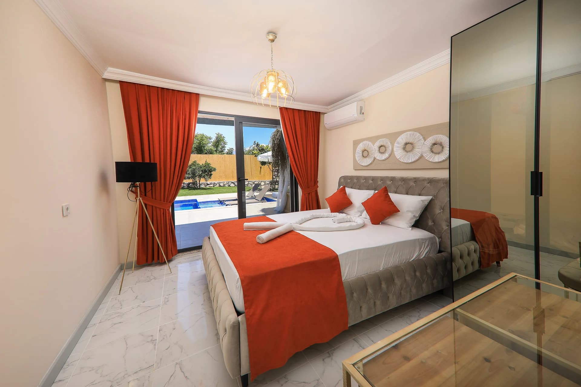 Изображение виллы 24