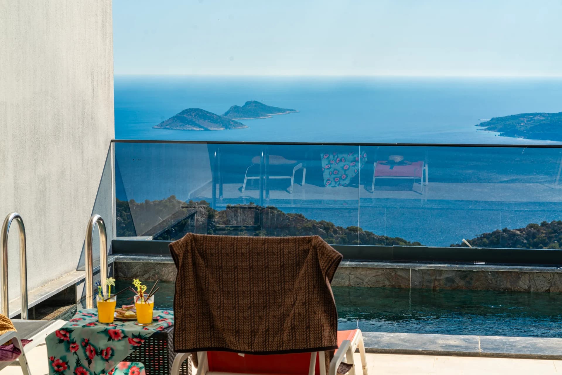 Изображение виллы 8