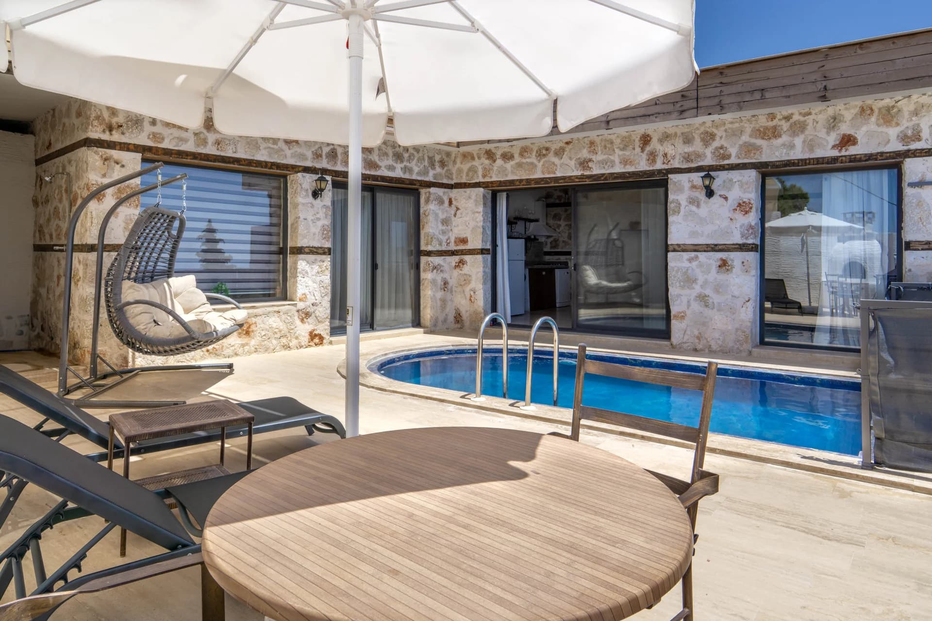 Изображение виллы 8