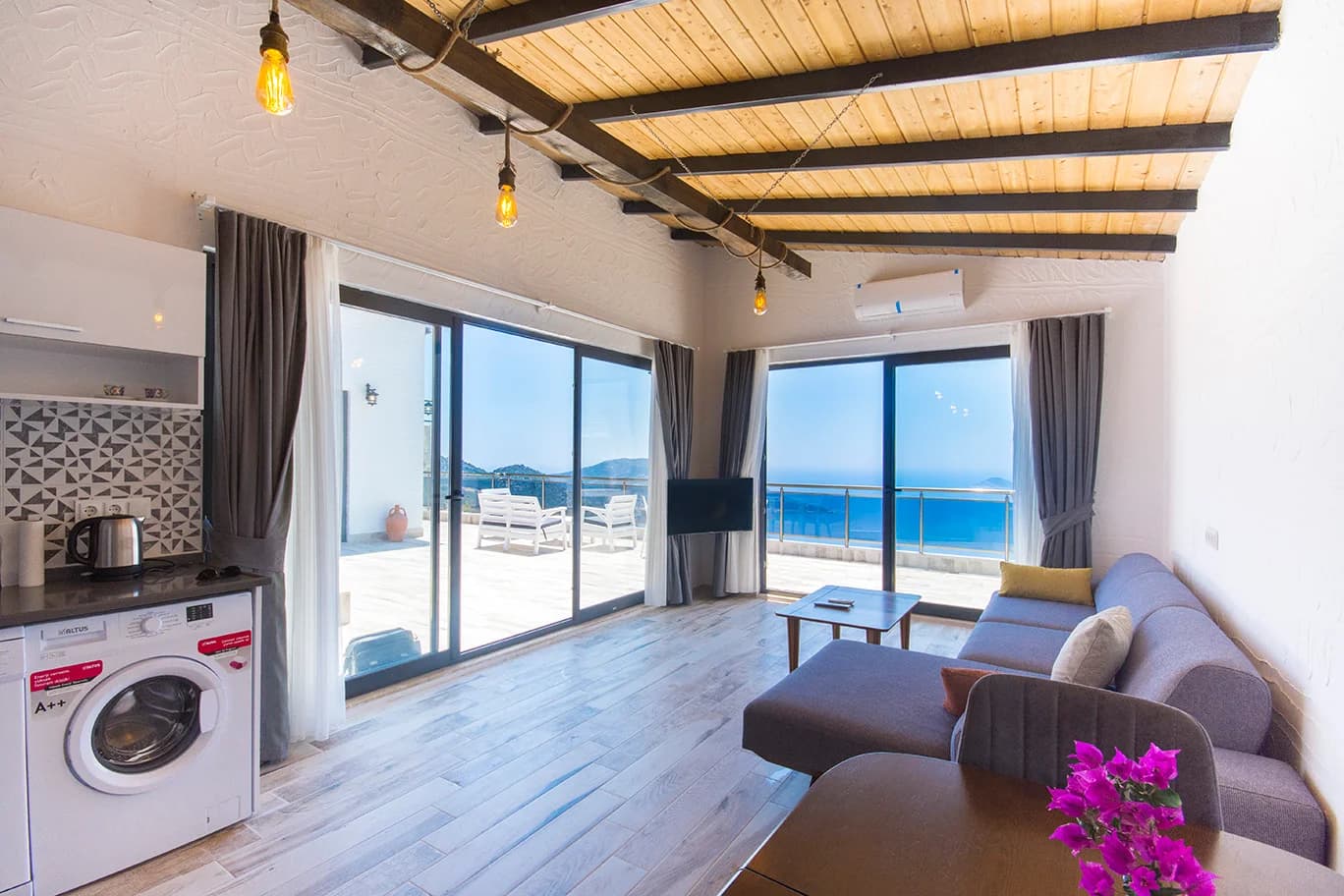 Изображение виллы 13