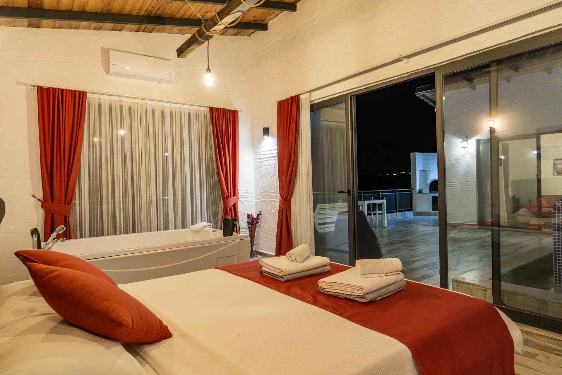 Изображение виллы 32