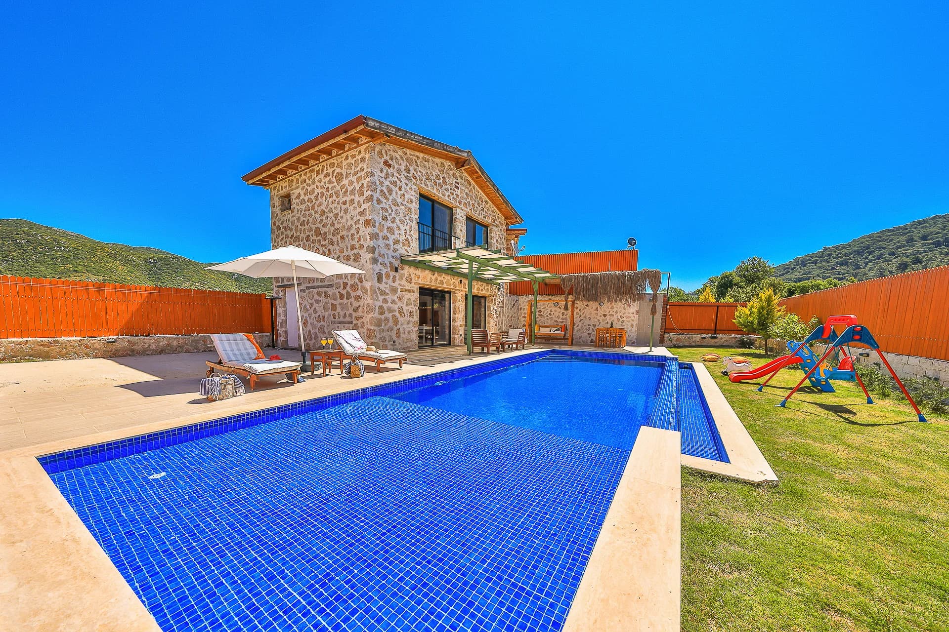 Изображение виллы 8