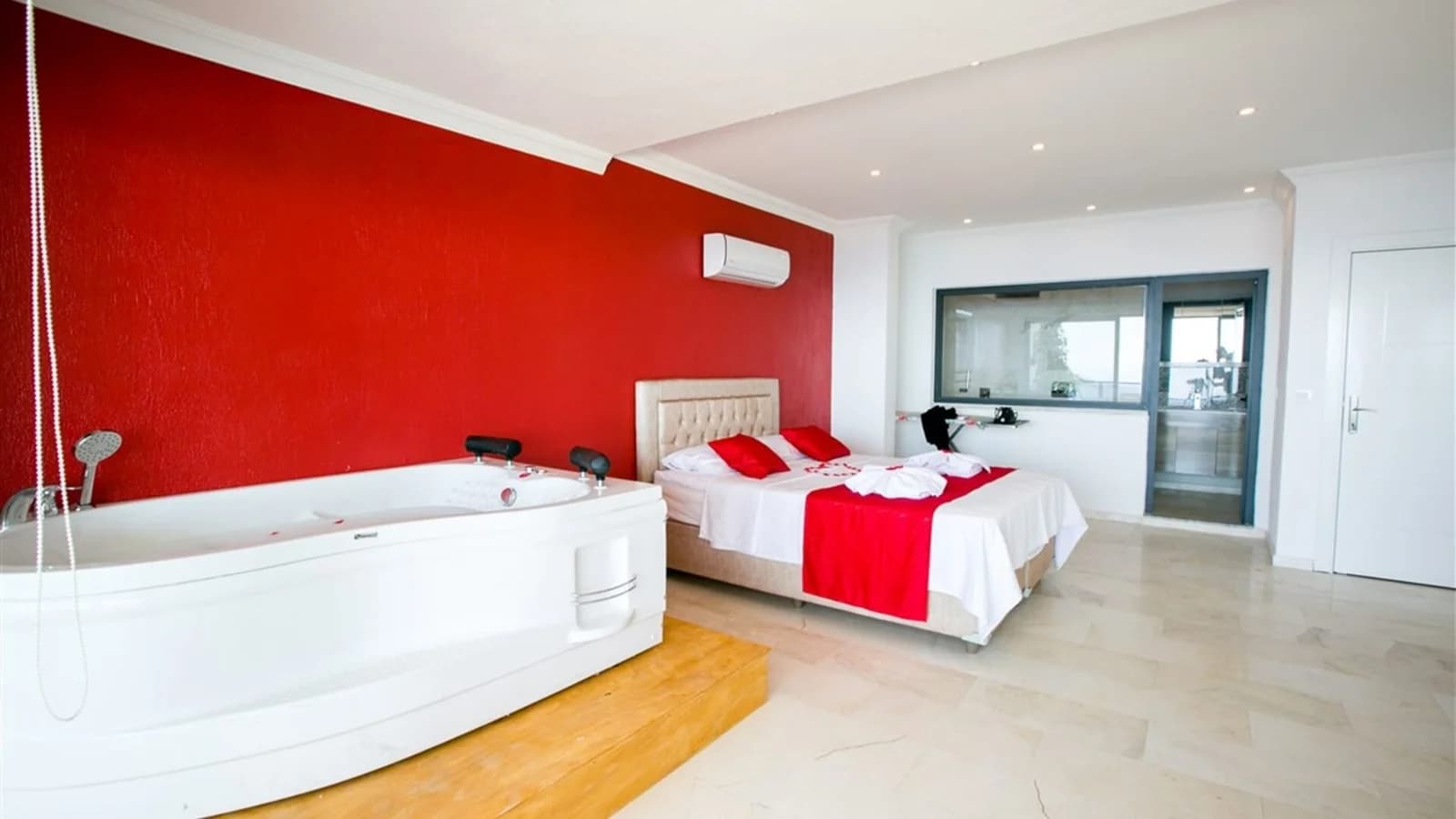 Изображение виллы 18