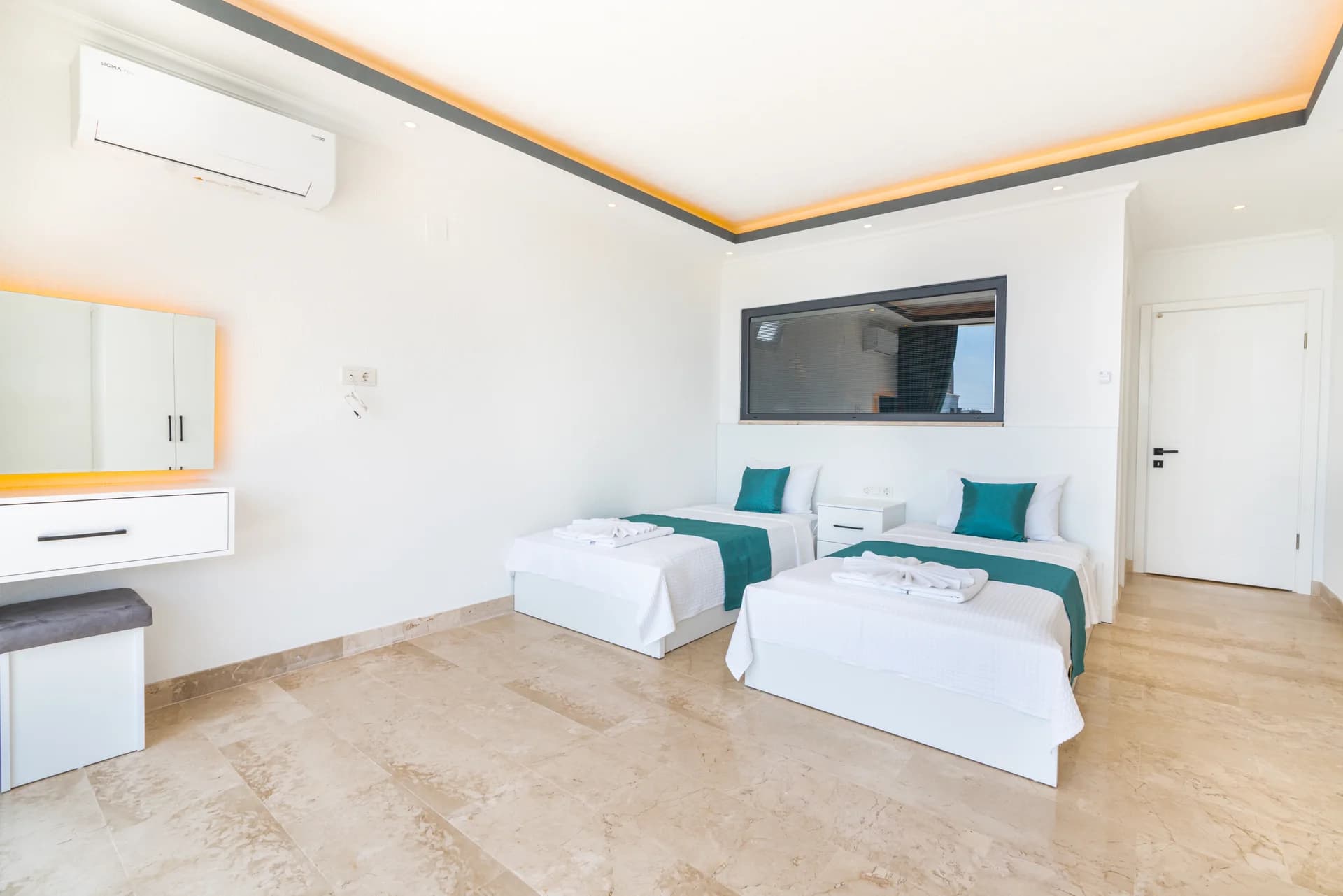 Изображение виллы 24