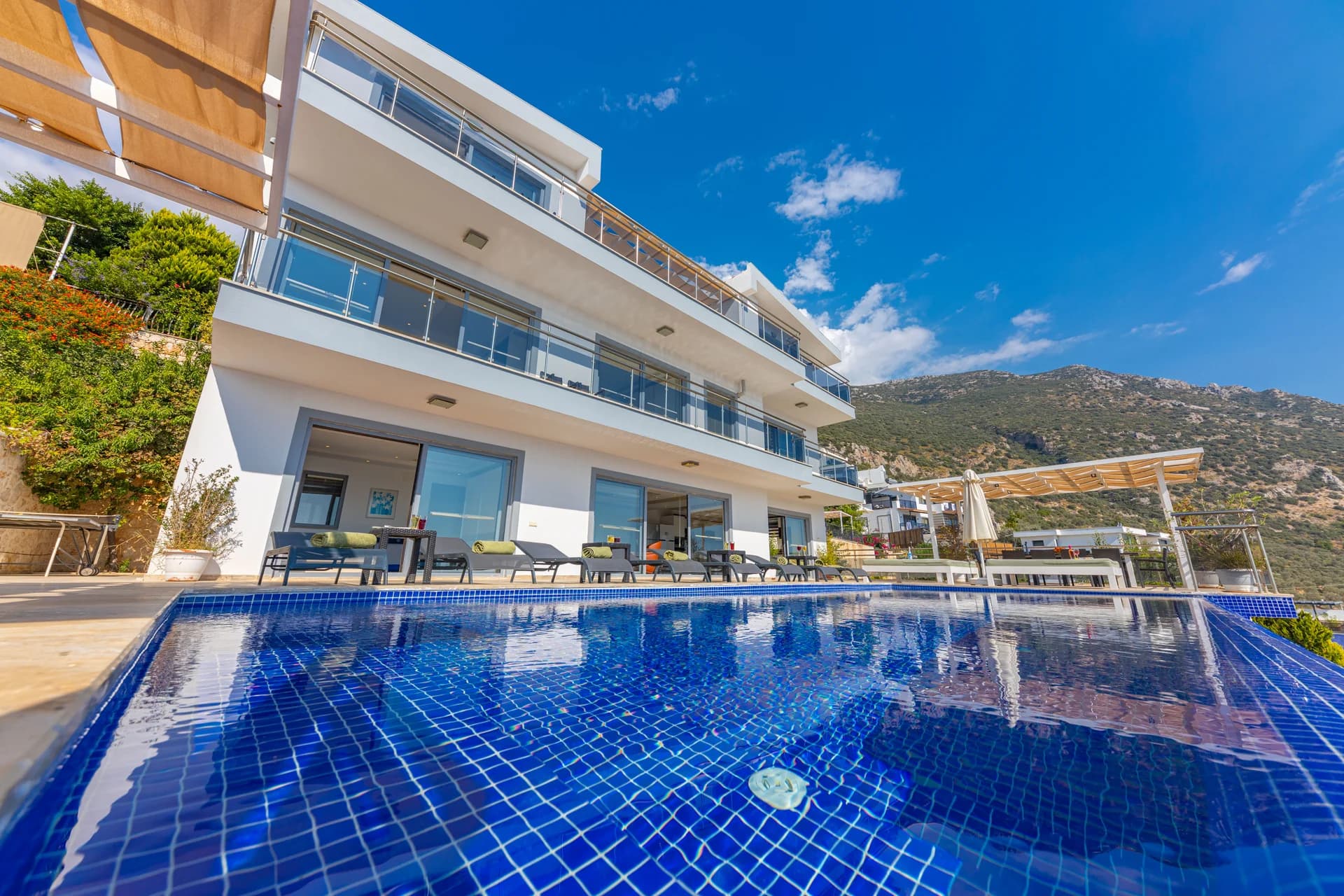 Изображение виллы 6