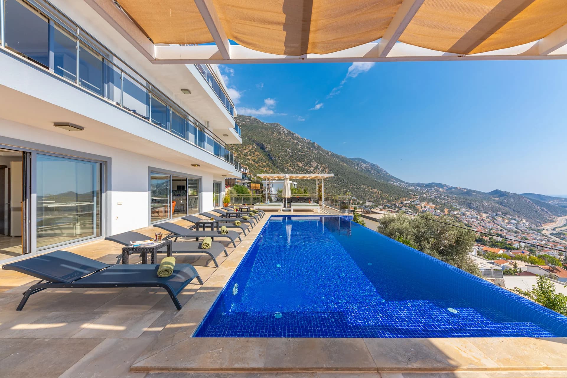 Изображение виллы 7