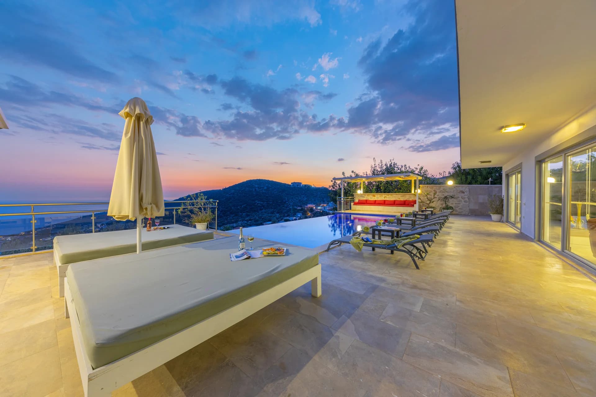 Изображение виллы 17