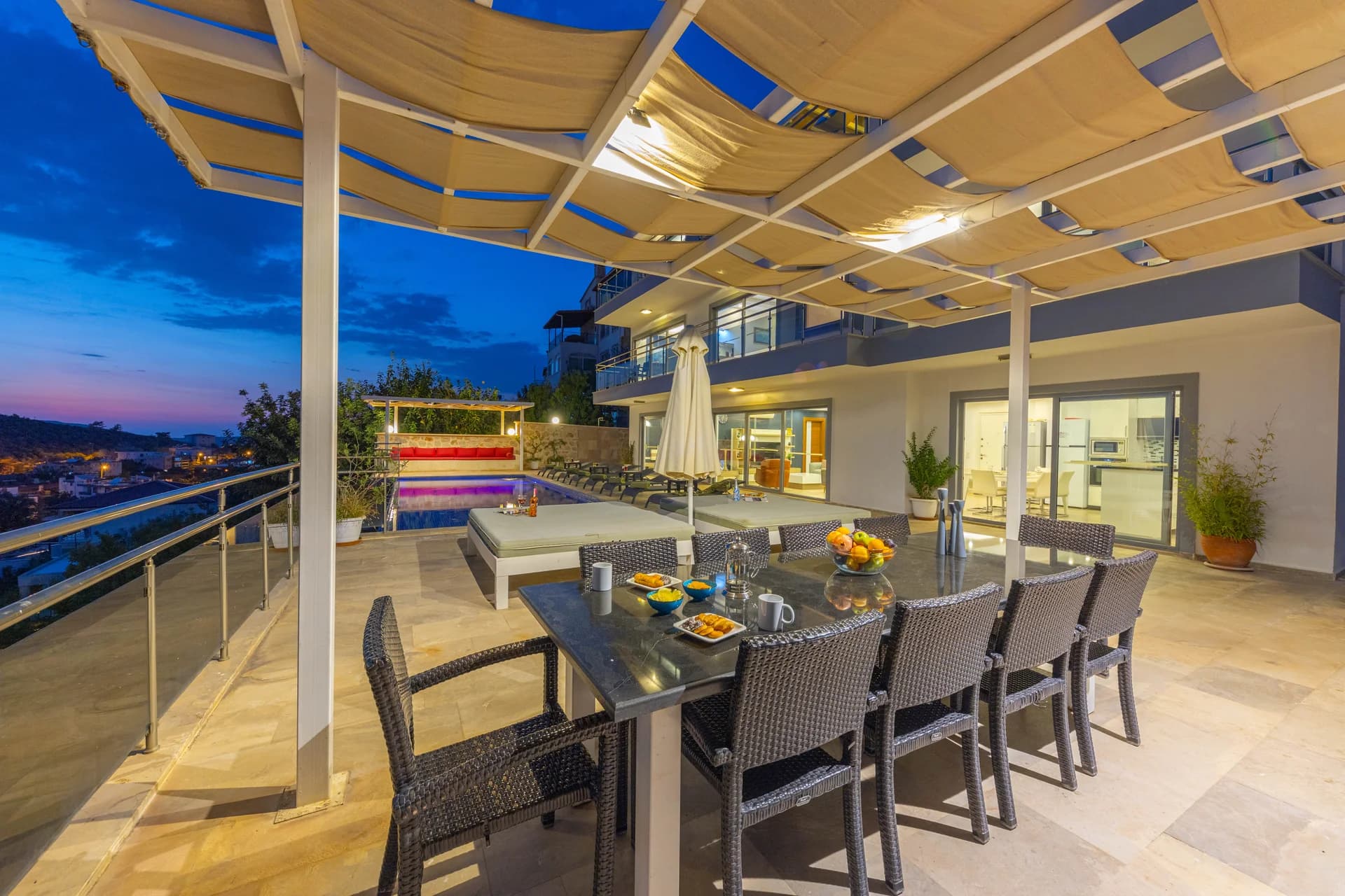 Изображение виллы 24