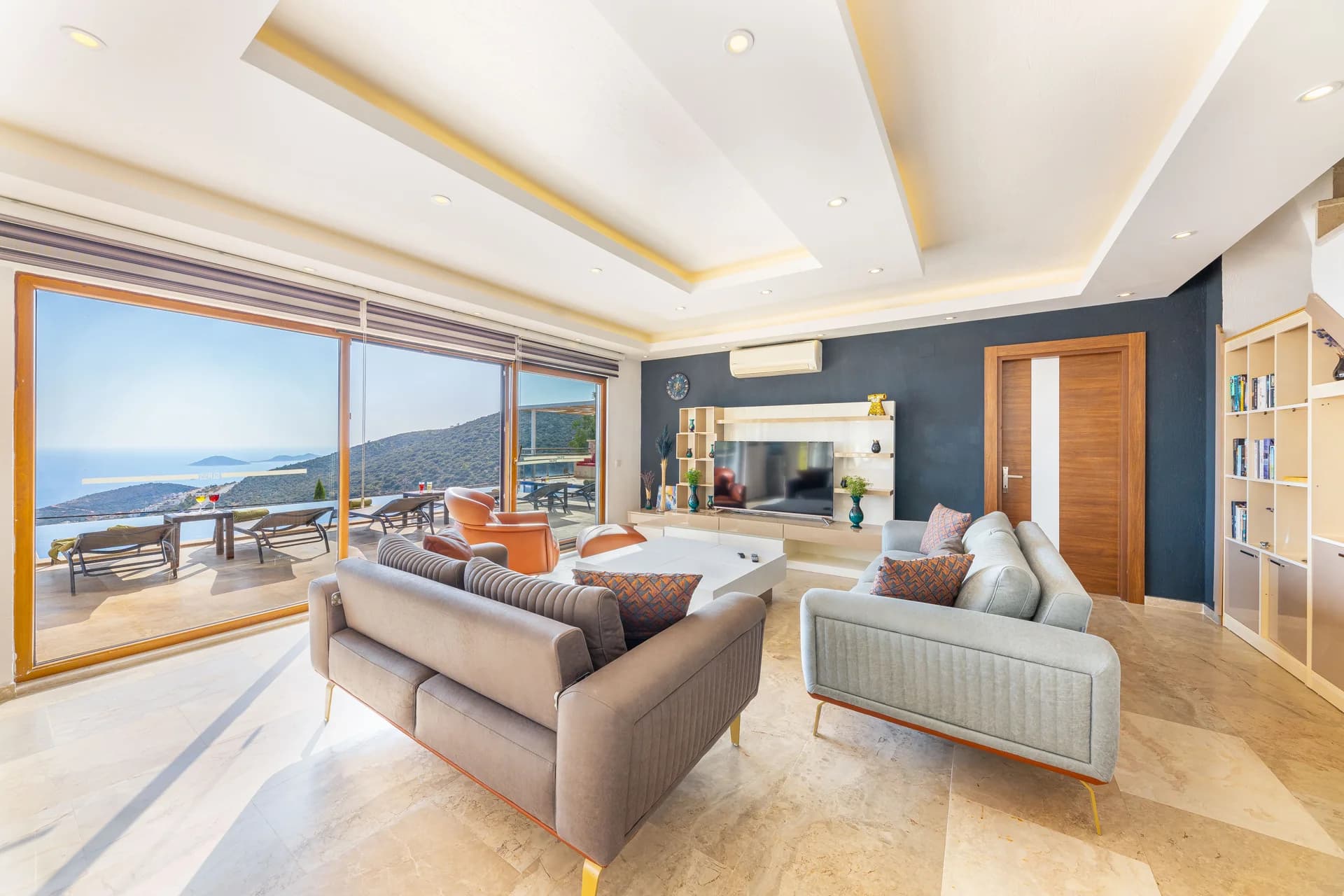 Изображение виллы 28