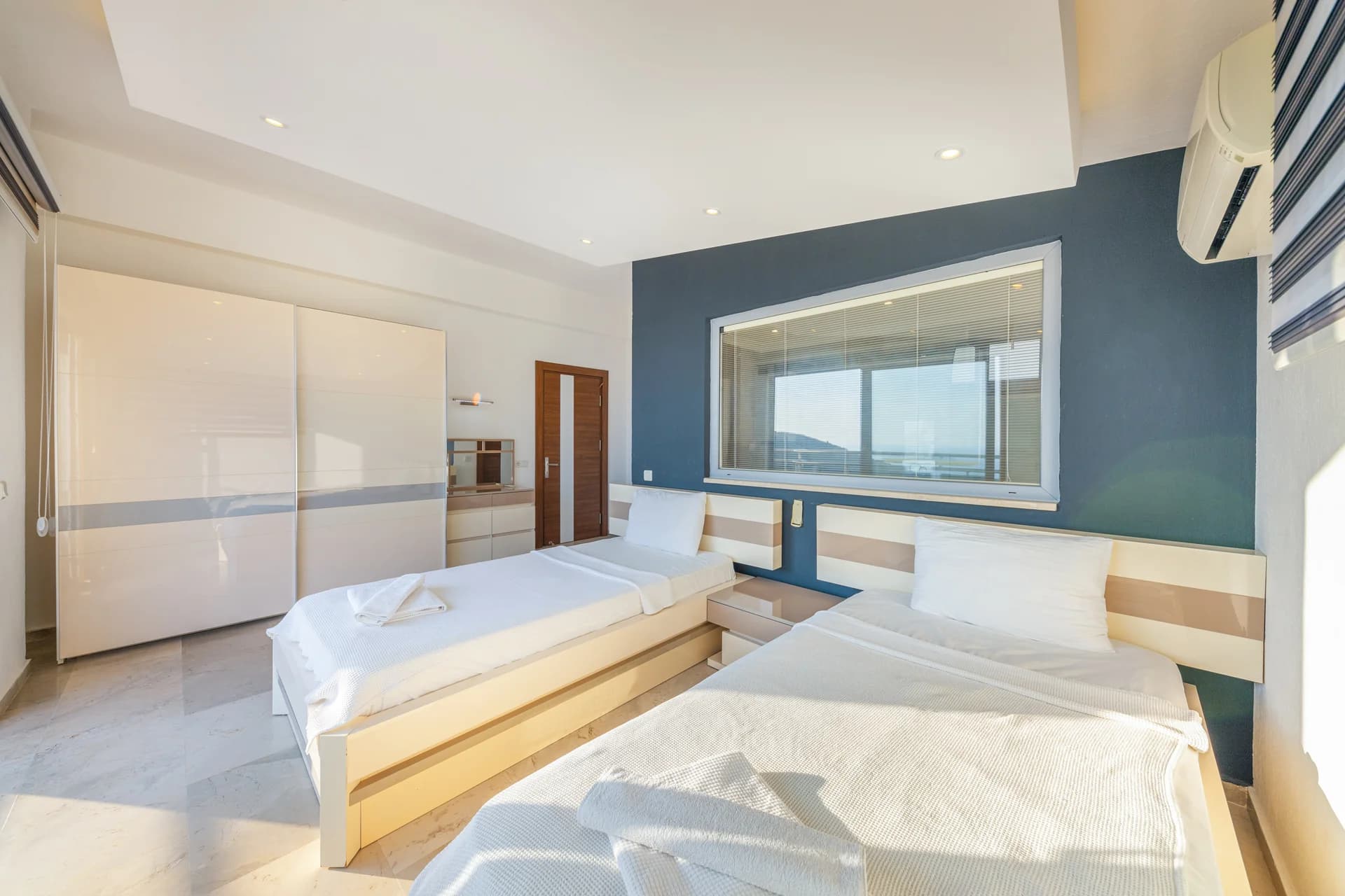 Изображение виллы 34