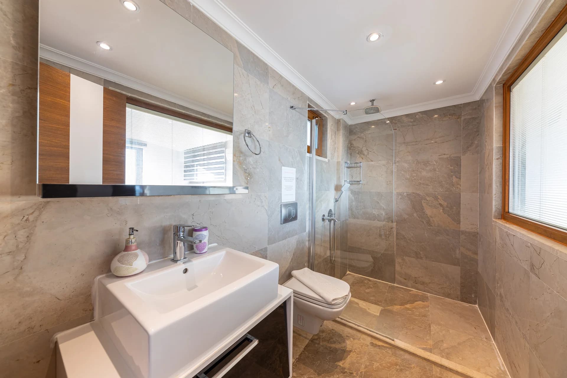 Изображение виллы 35