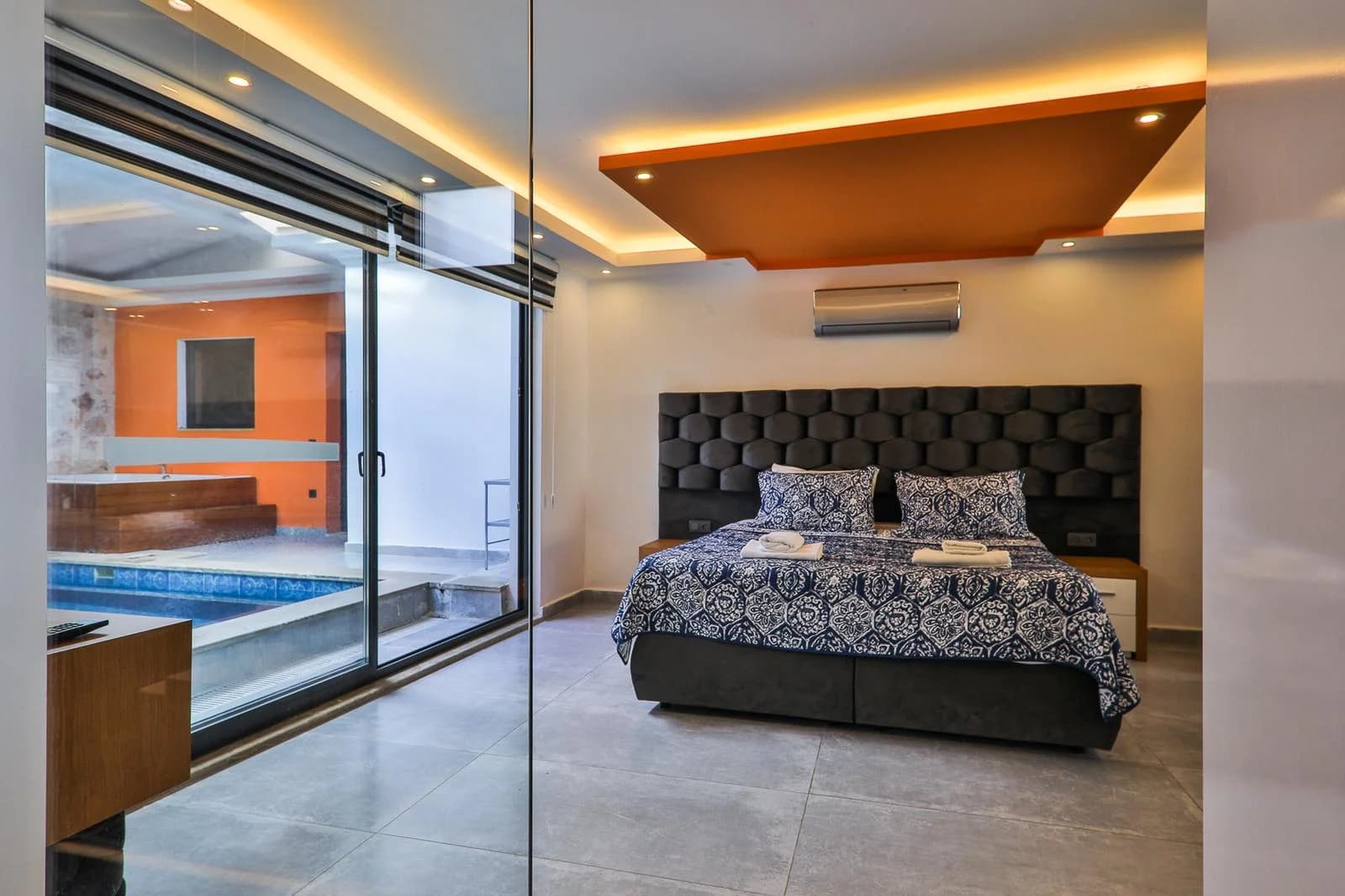 Изображение виллы 14