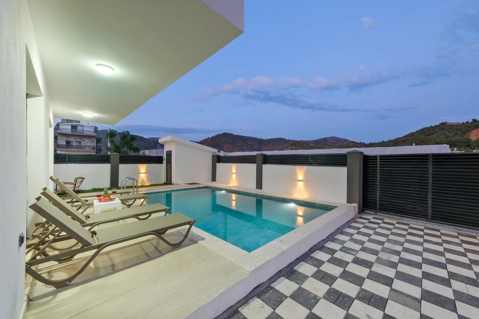 Изображение виллы 14