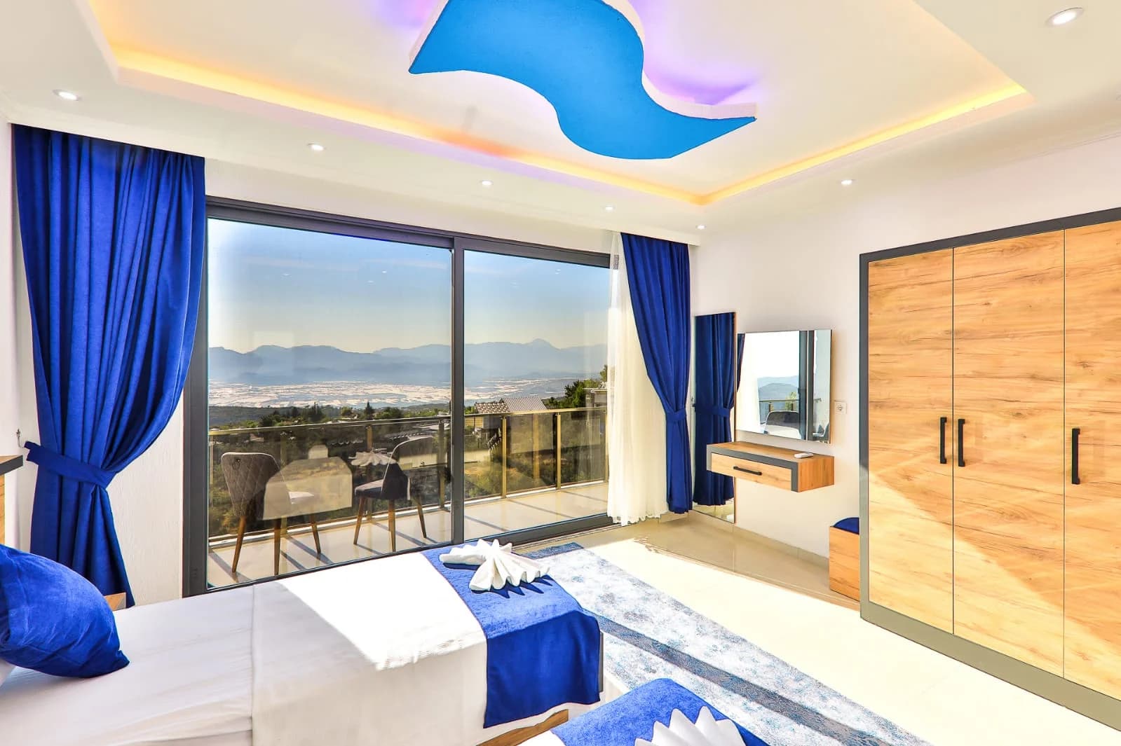 Villa image 24