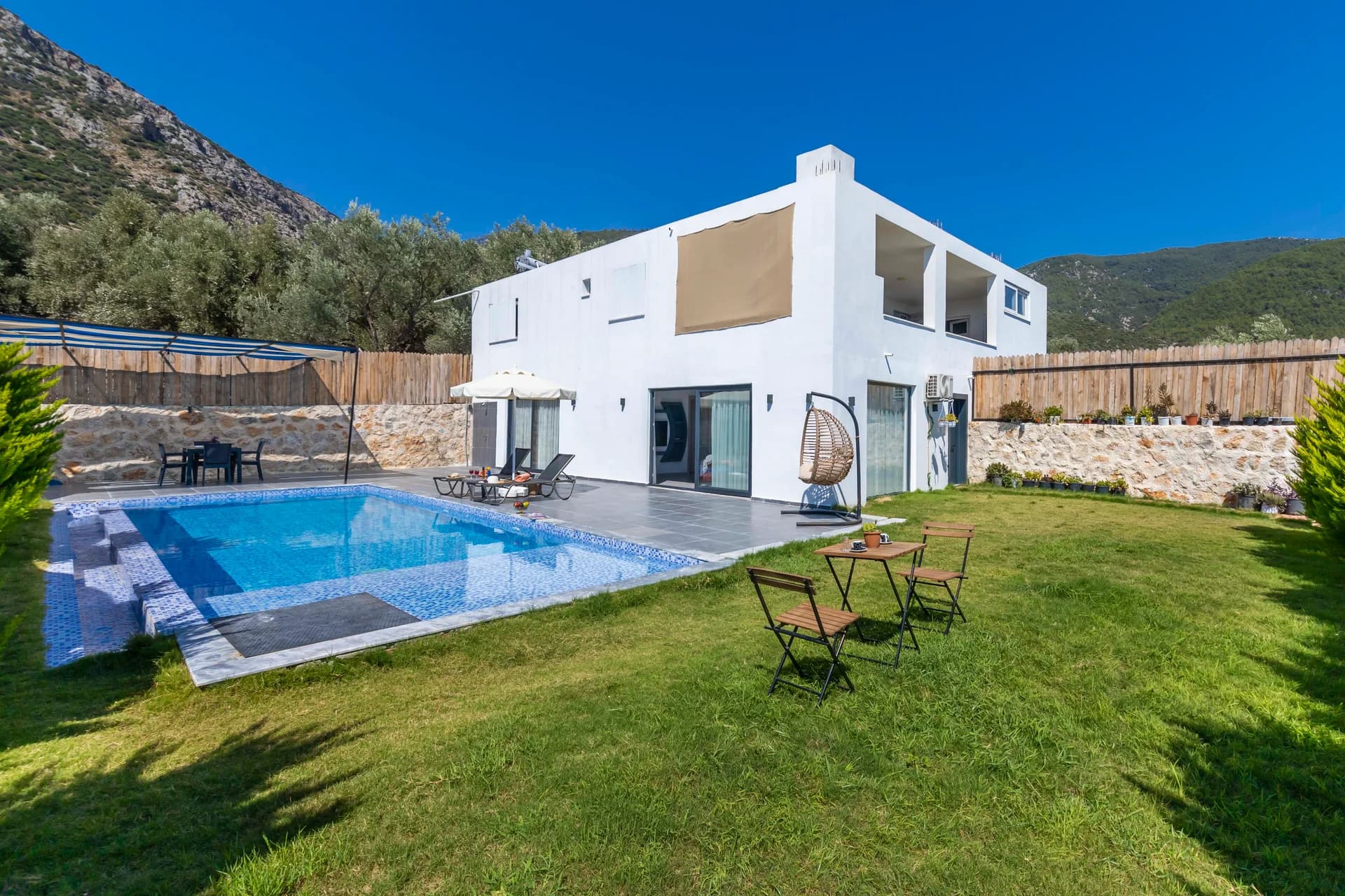 Villa image 1