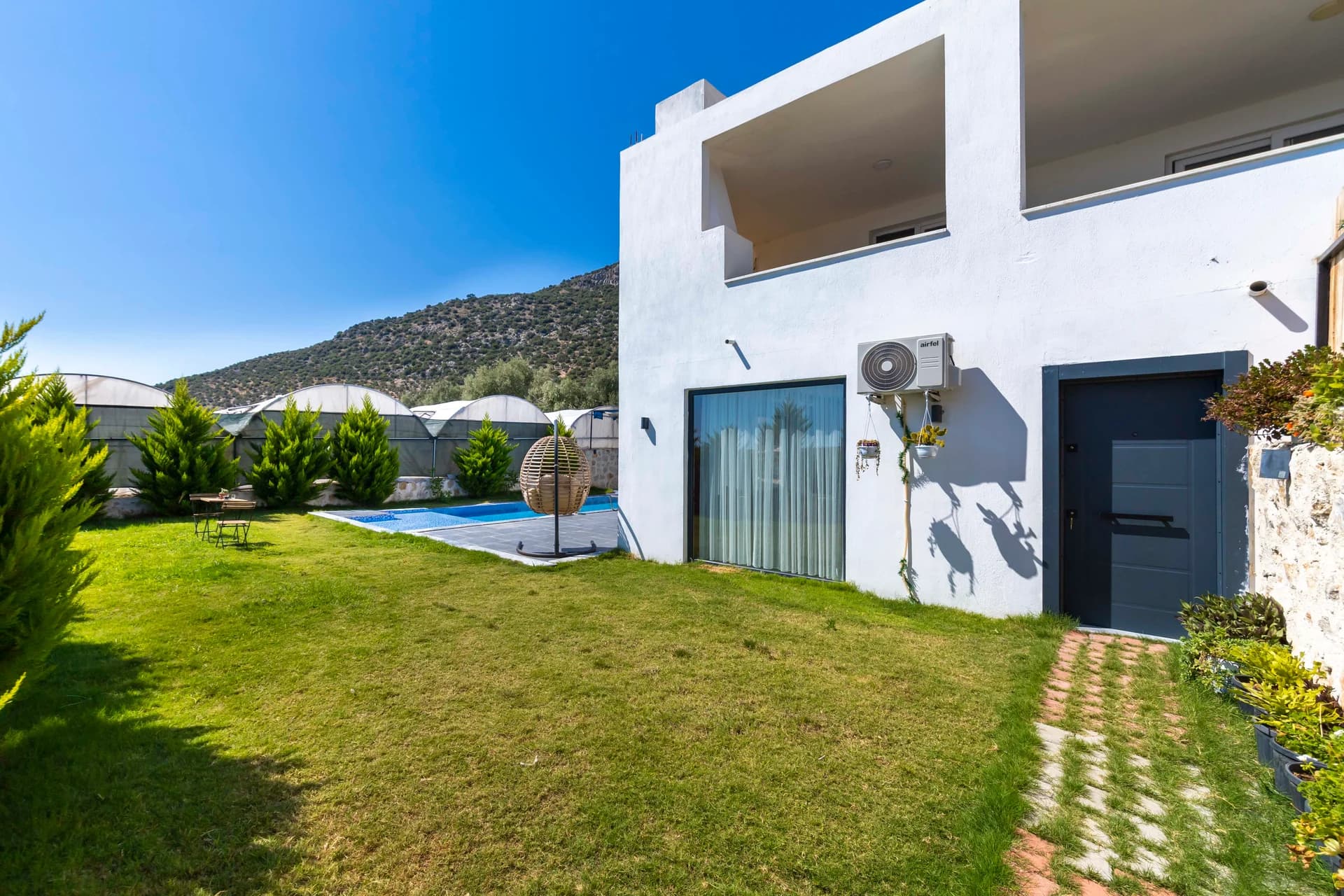 Villa image 5