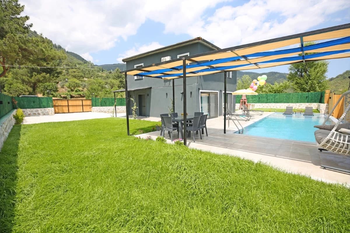 Villa image 3