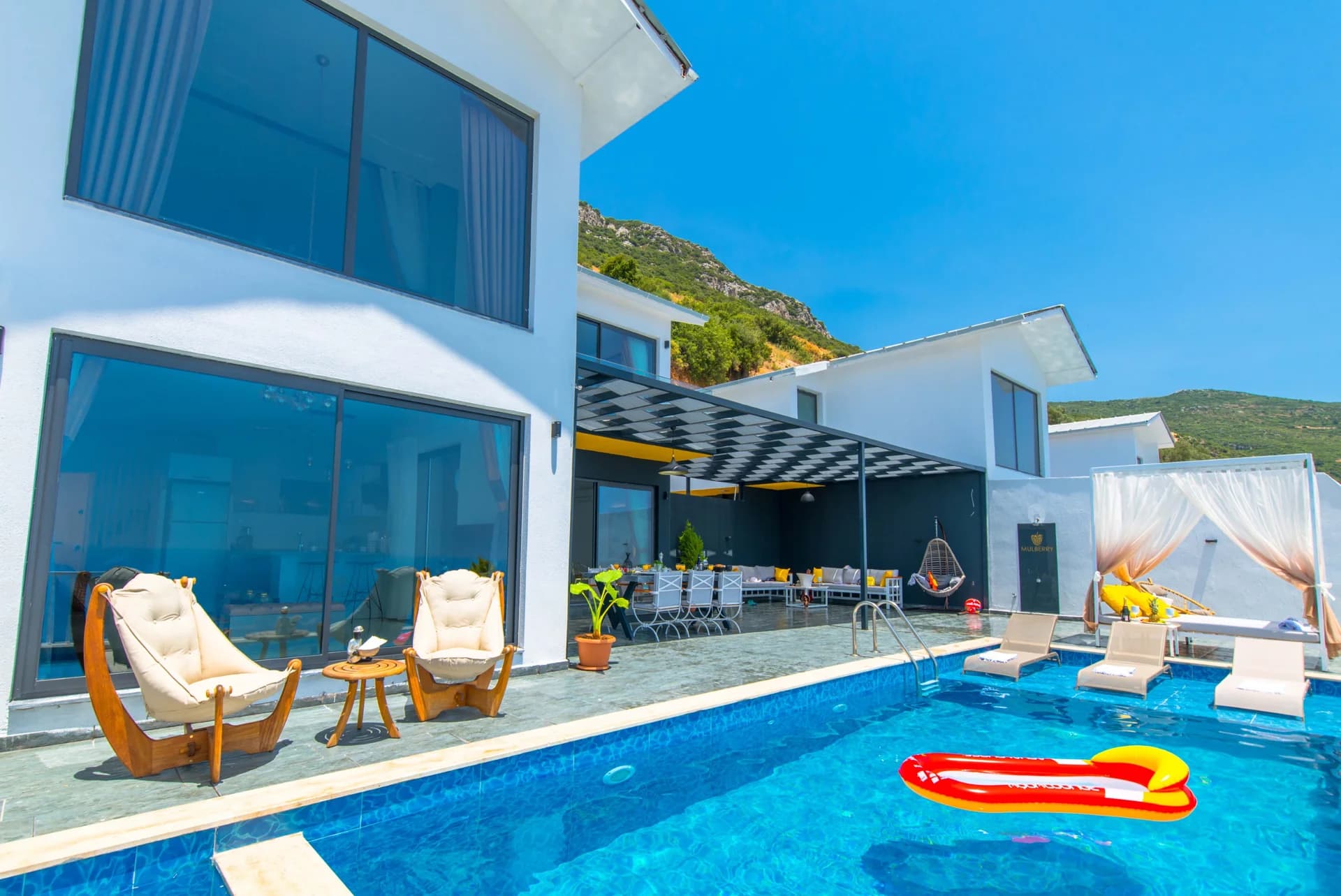 Villa image 2
