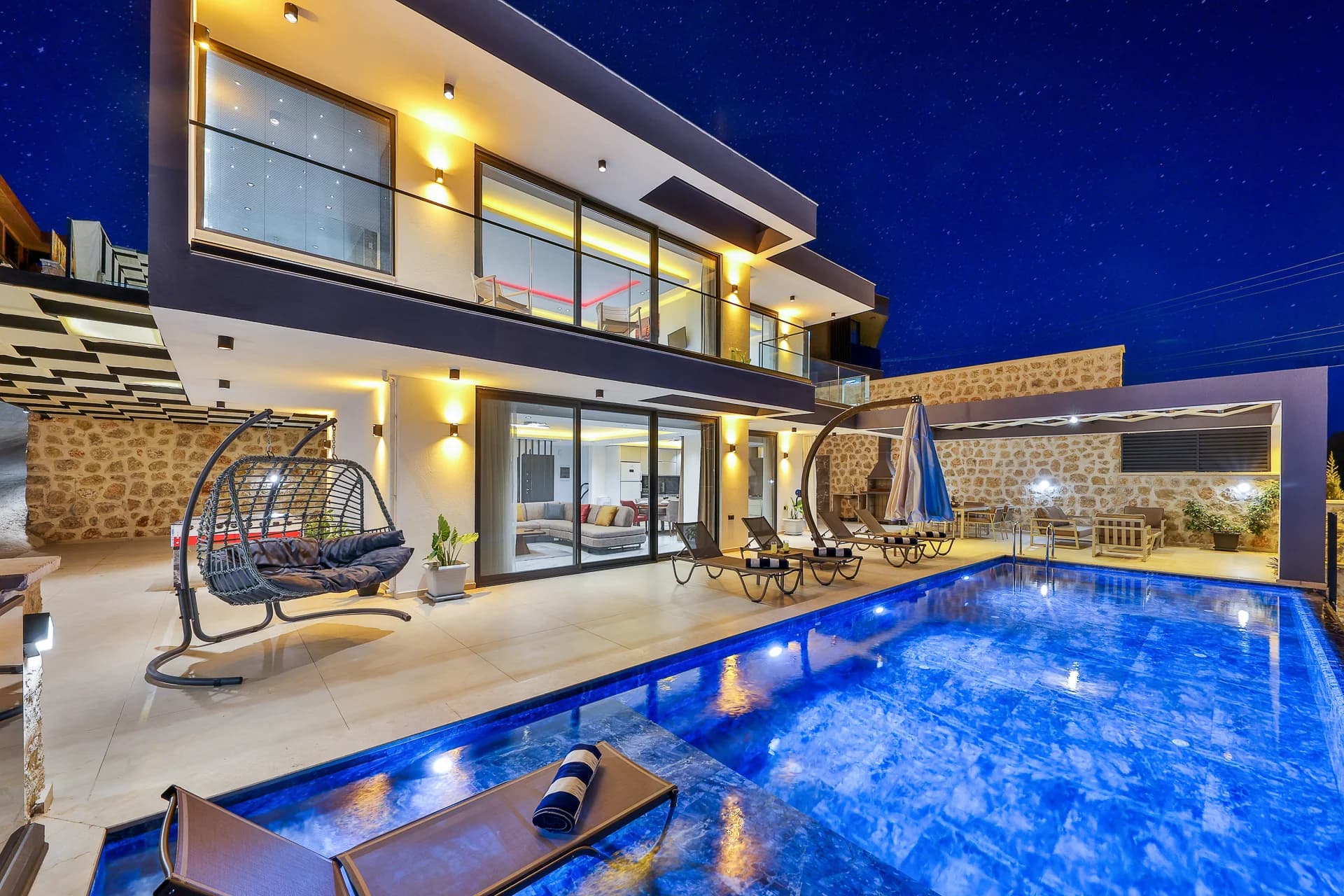 Villa image 3