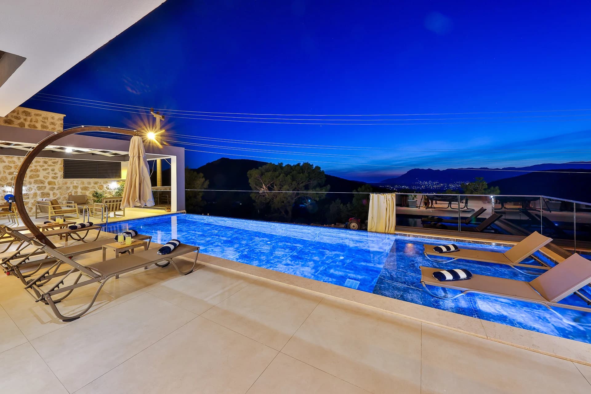 Villa image 9
