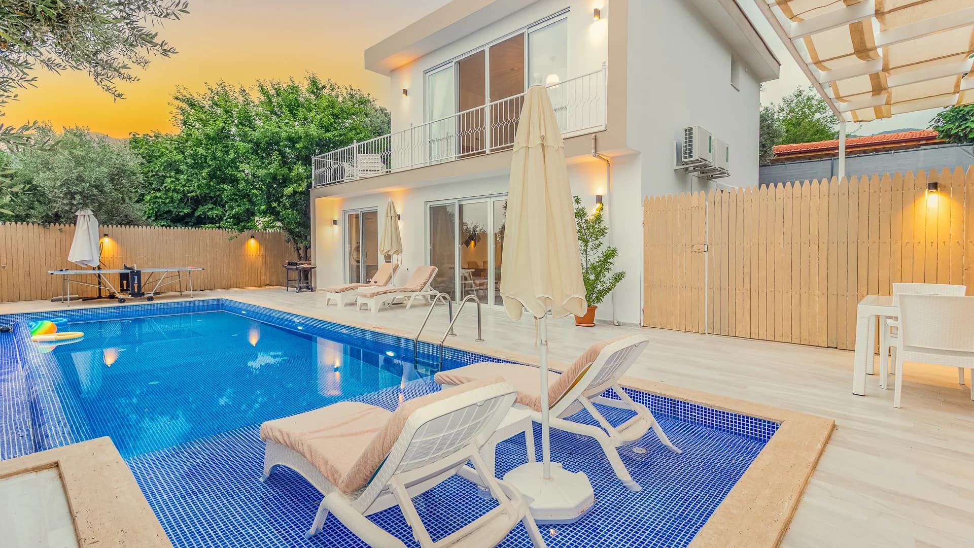 Villa image 2