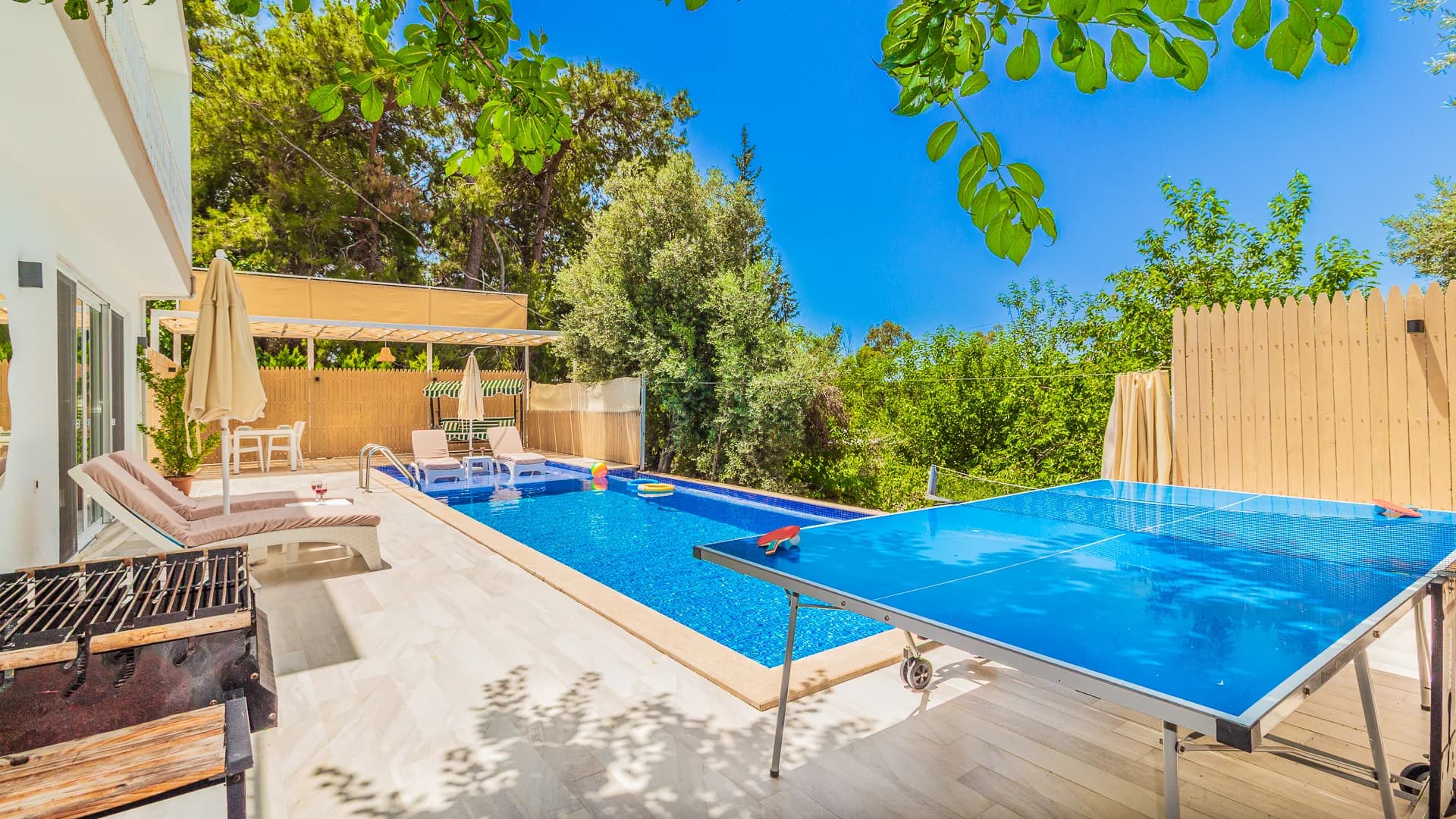 Villa image 6