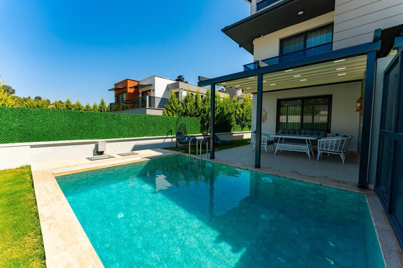 Villa image 3