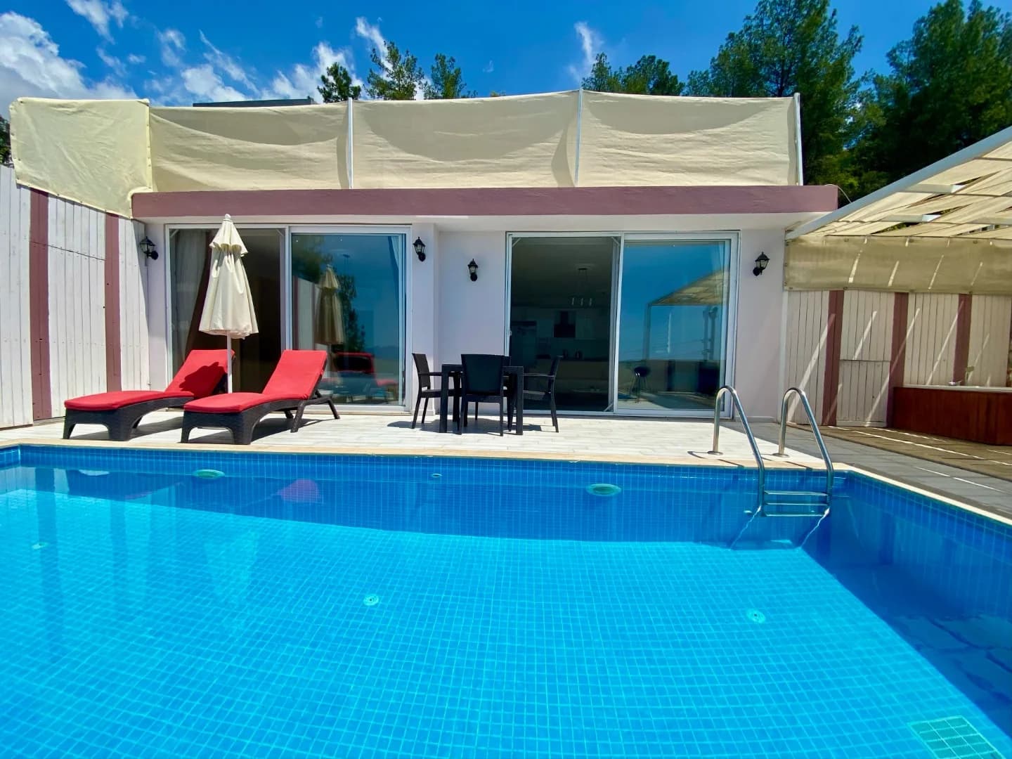 Villa image 2