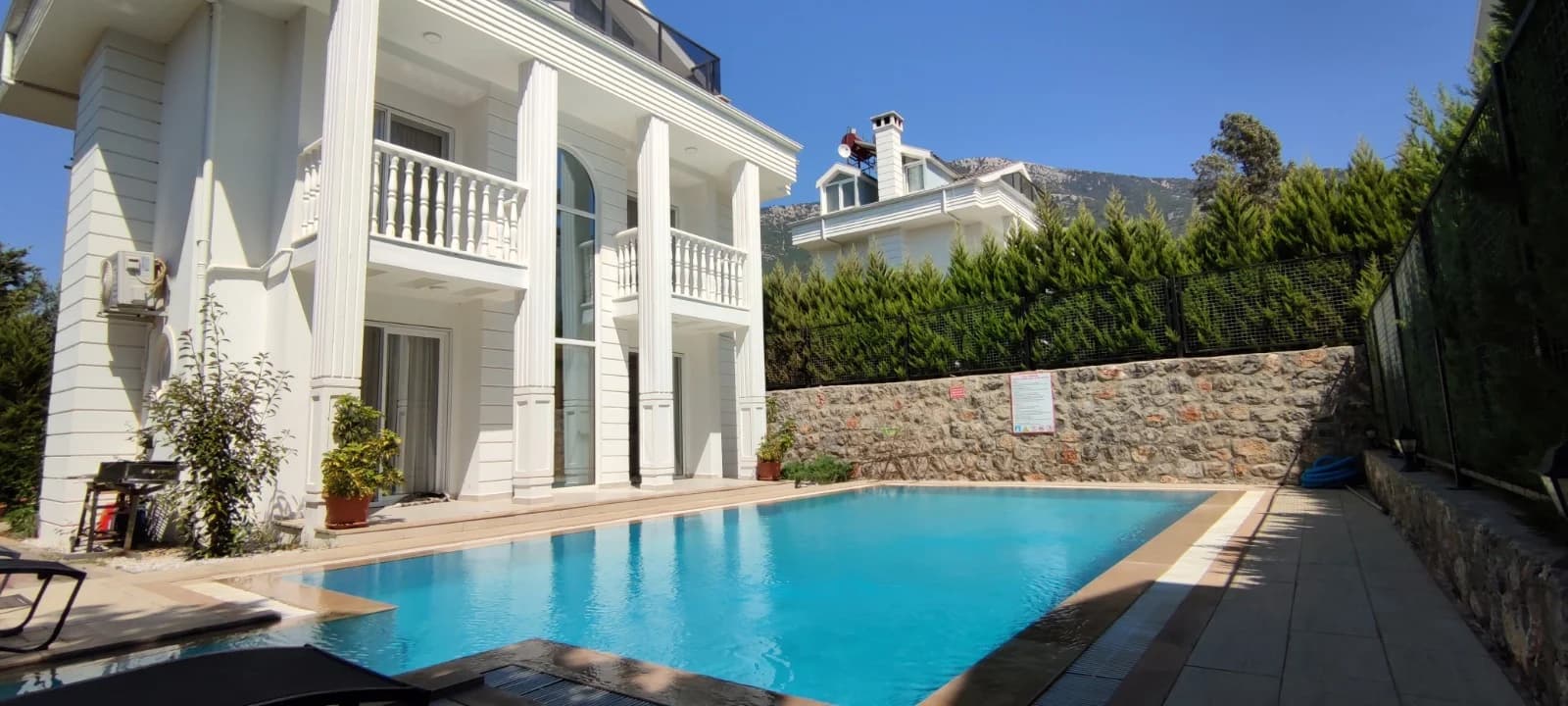 Villa image 72