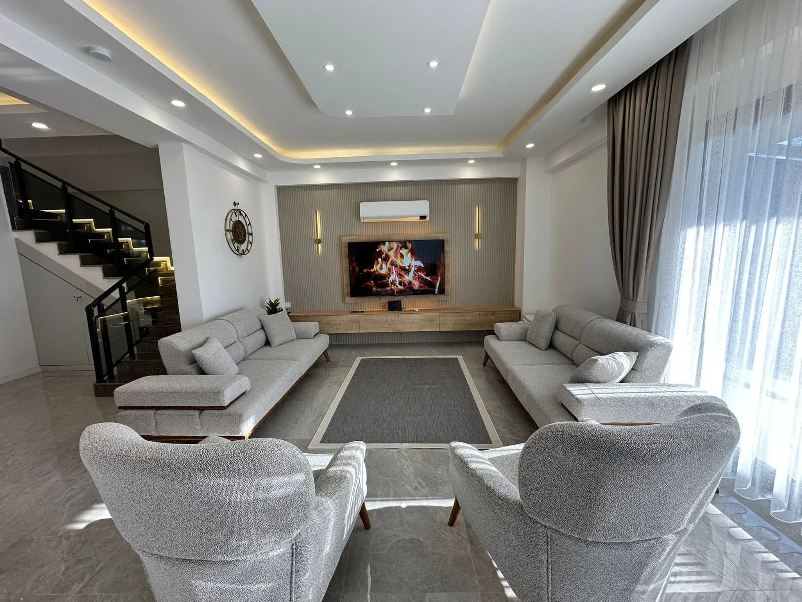Villa Berna 18