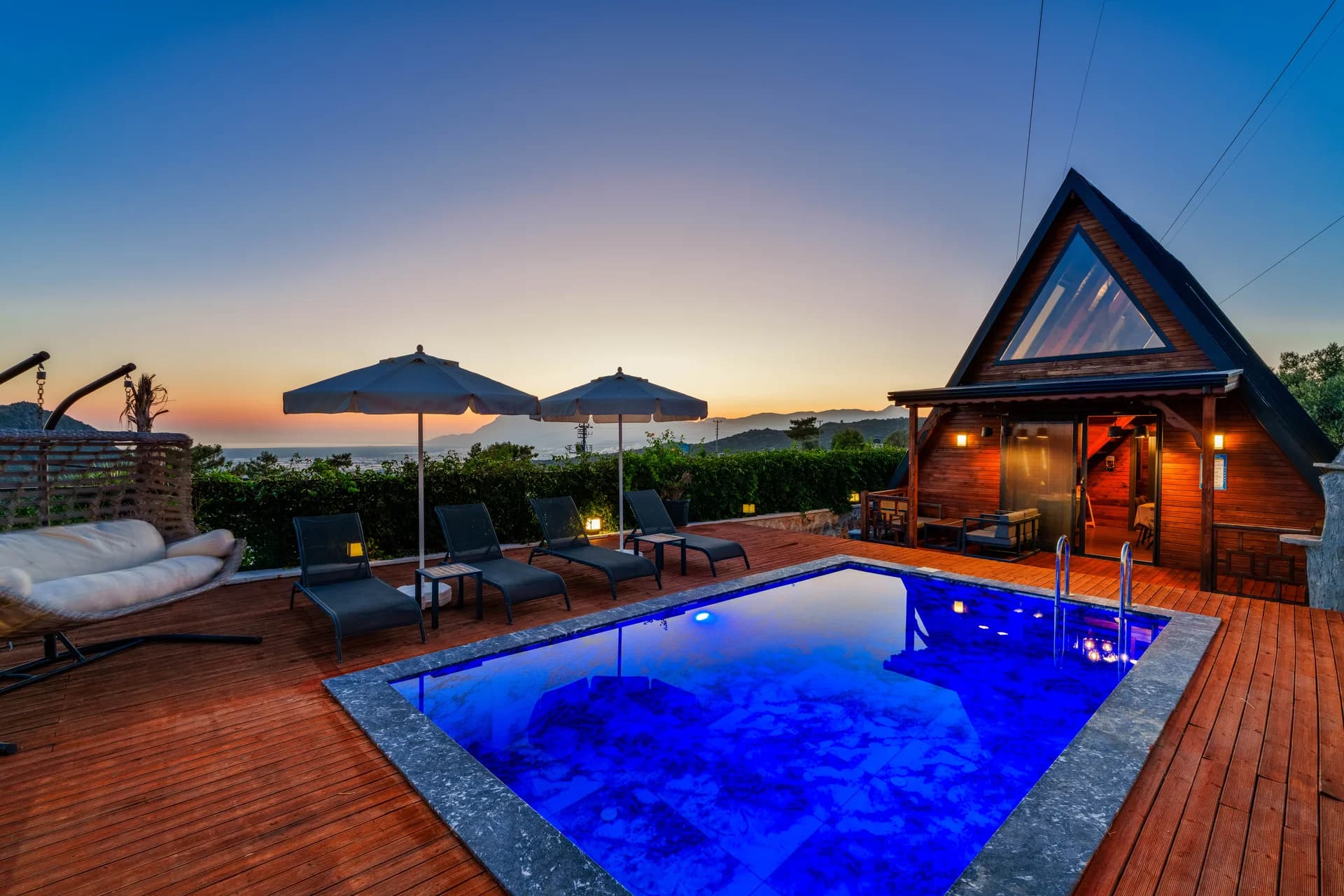 Villa Flame 4