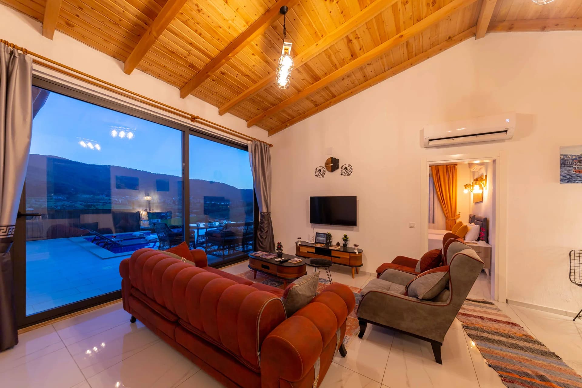 Villa Dolu 44