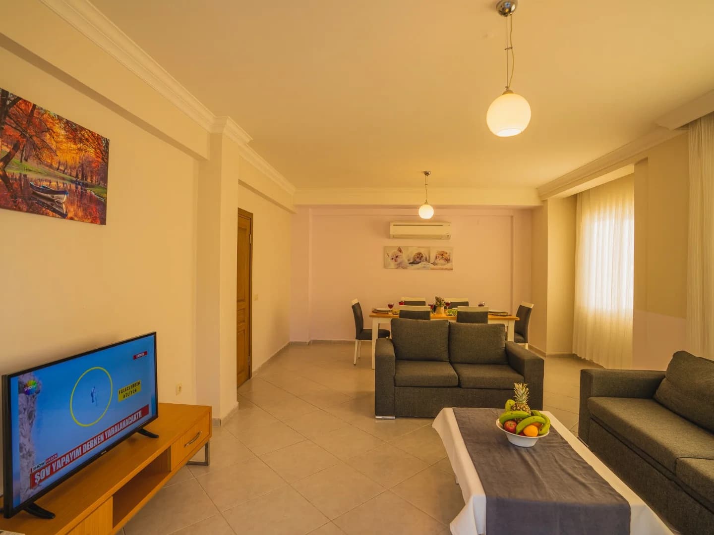 Villa Royce 11 16