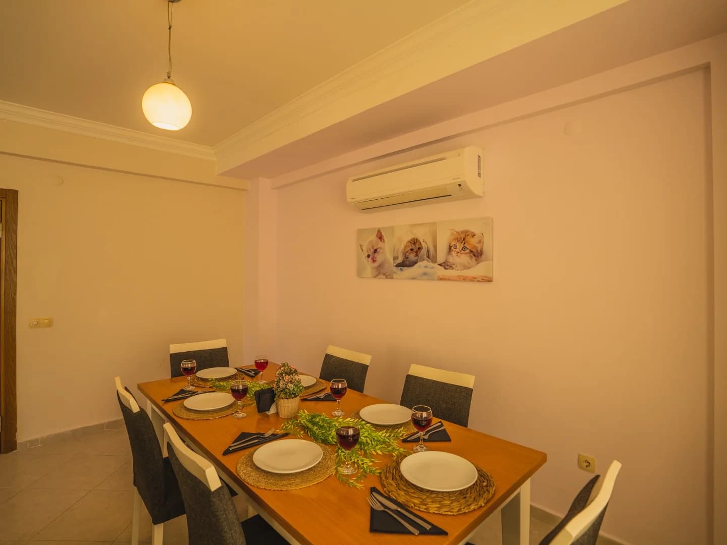 Villa Royce 11 21
