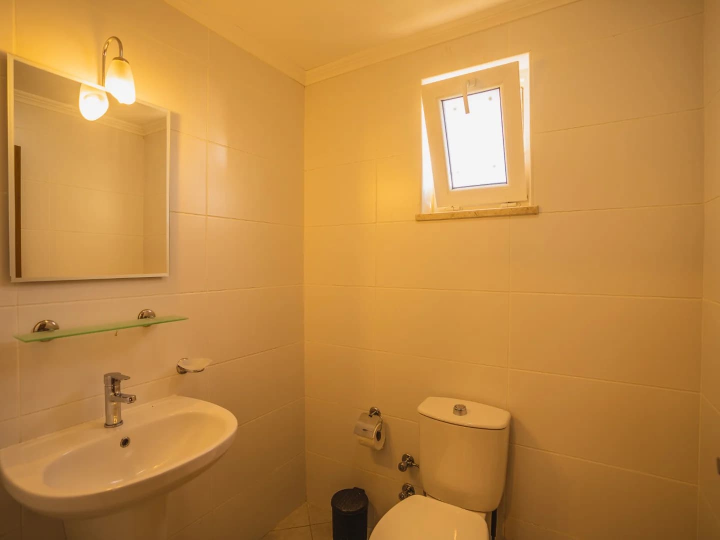 Villa Royce 11 34